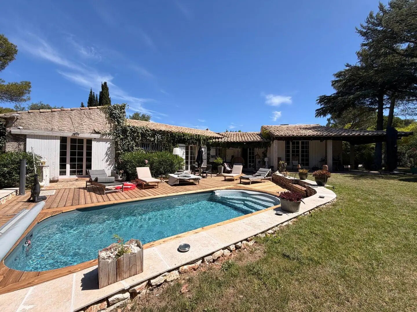 Maison à vendre, 250m², Nîmes
