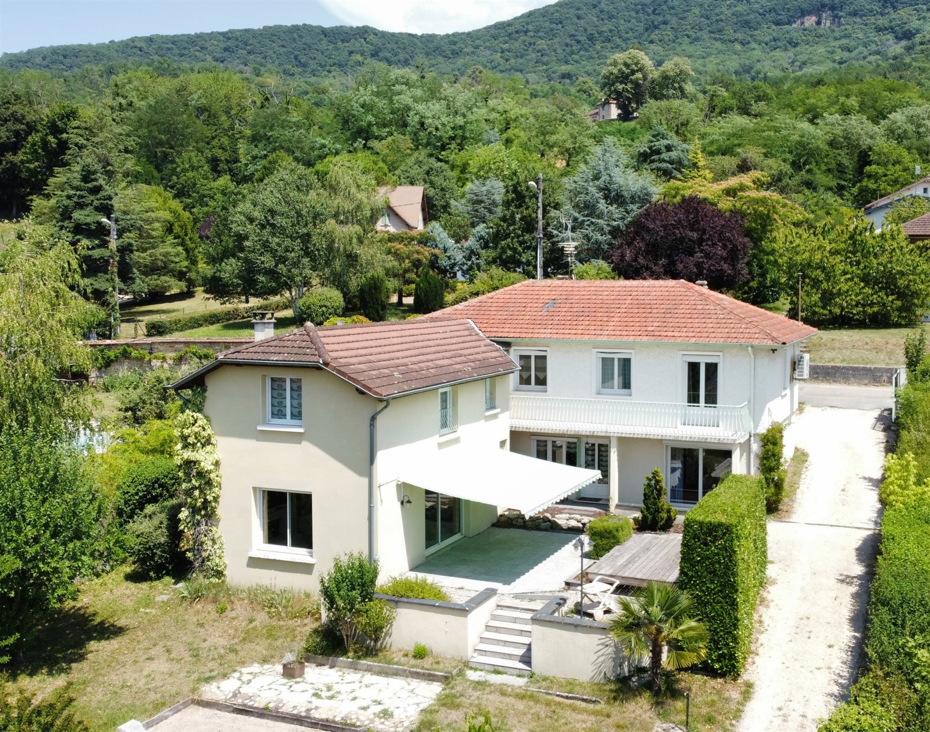 Maison à vendre, 219m², Lagnieu