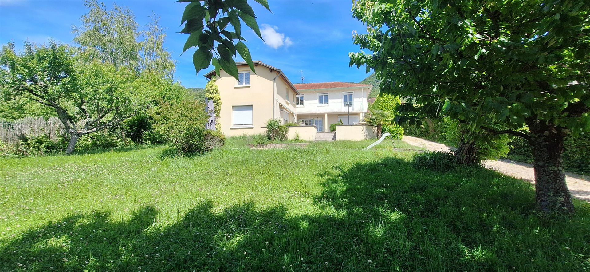 Maison à vendre, 219m², Lagnieu