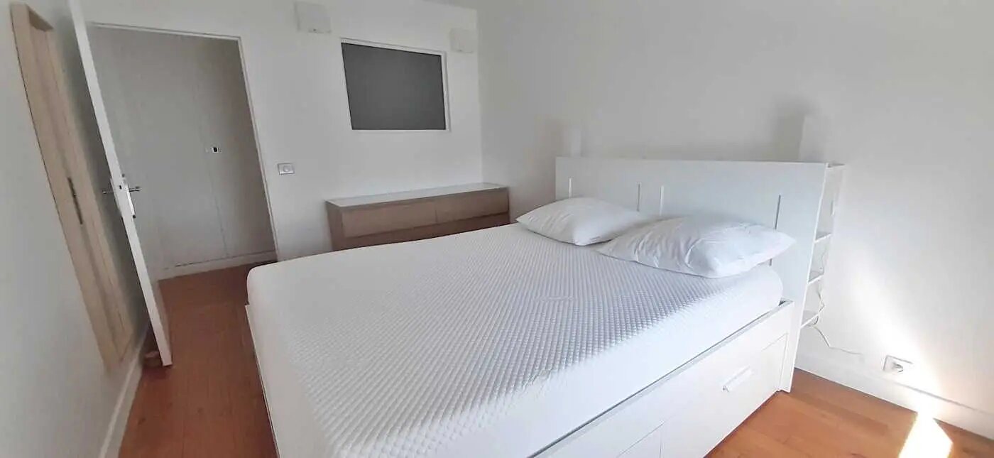 Appartement à louer, 48m², Courbevoie