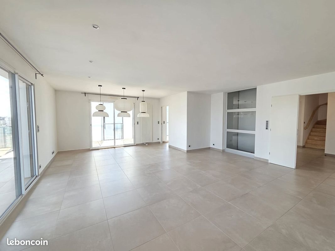 Appartement à louer, 165m², Rennes