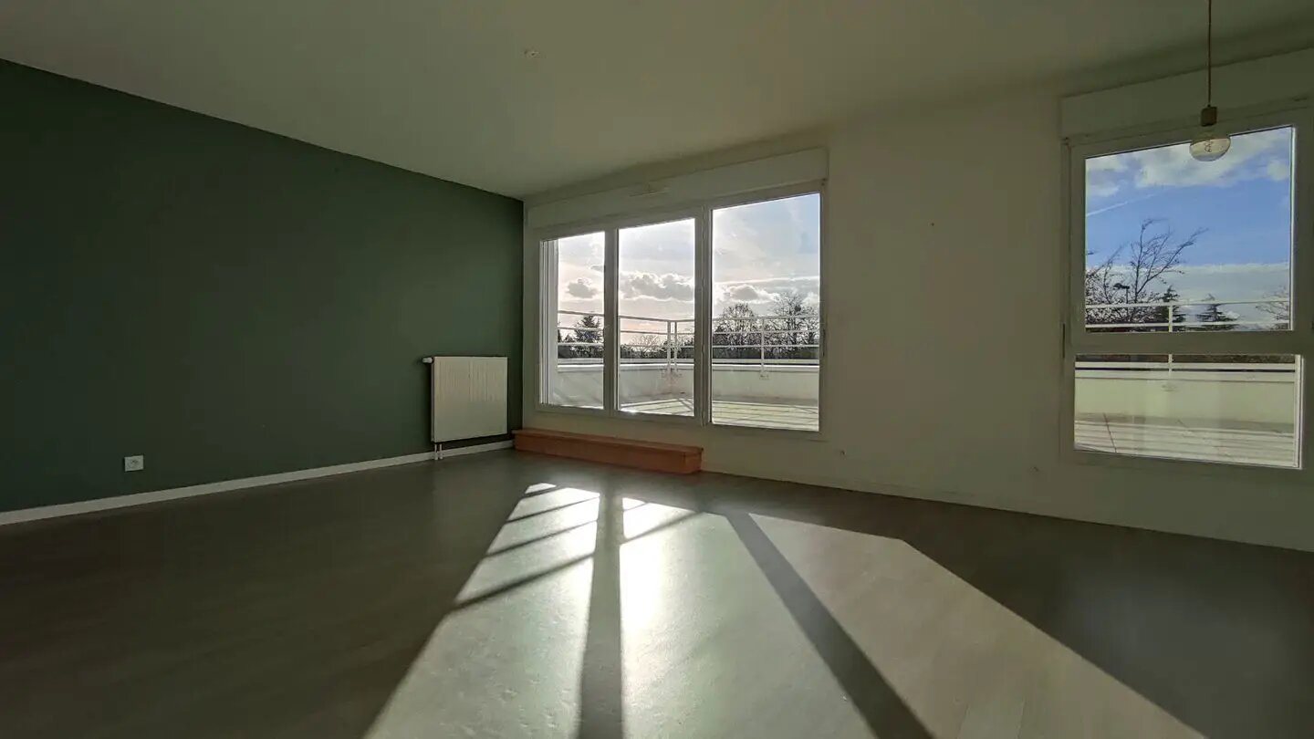 Appartement à louer, 83m², Vern-sur-Seiche