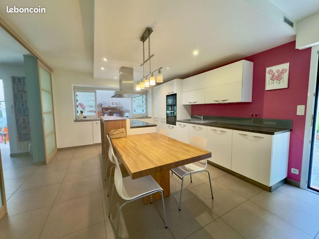Maison à vendre, 180m², Laillé
