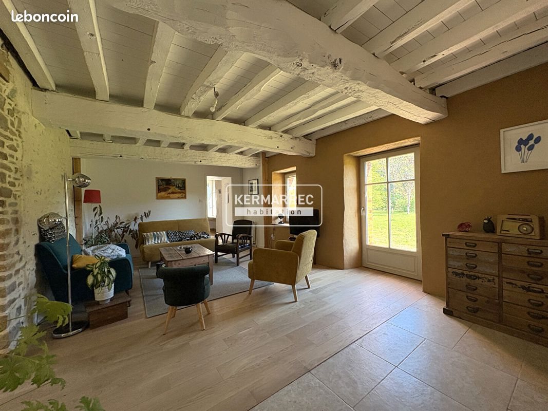 Maison à vendre, 185m², Bourg-des-Comptes