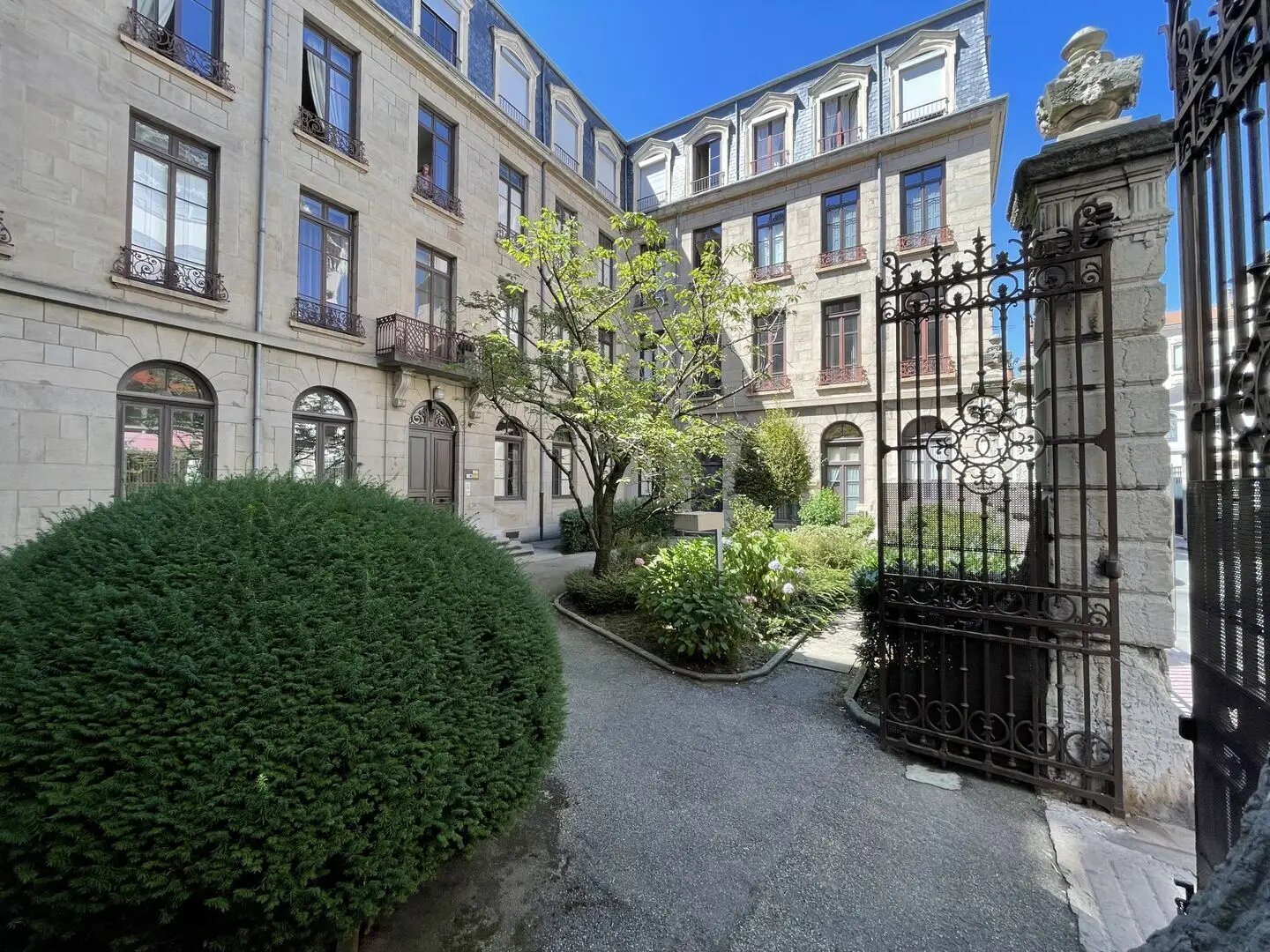 Appartement à vendre, 158m², Saint-Etienne