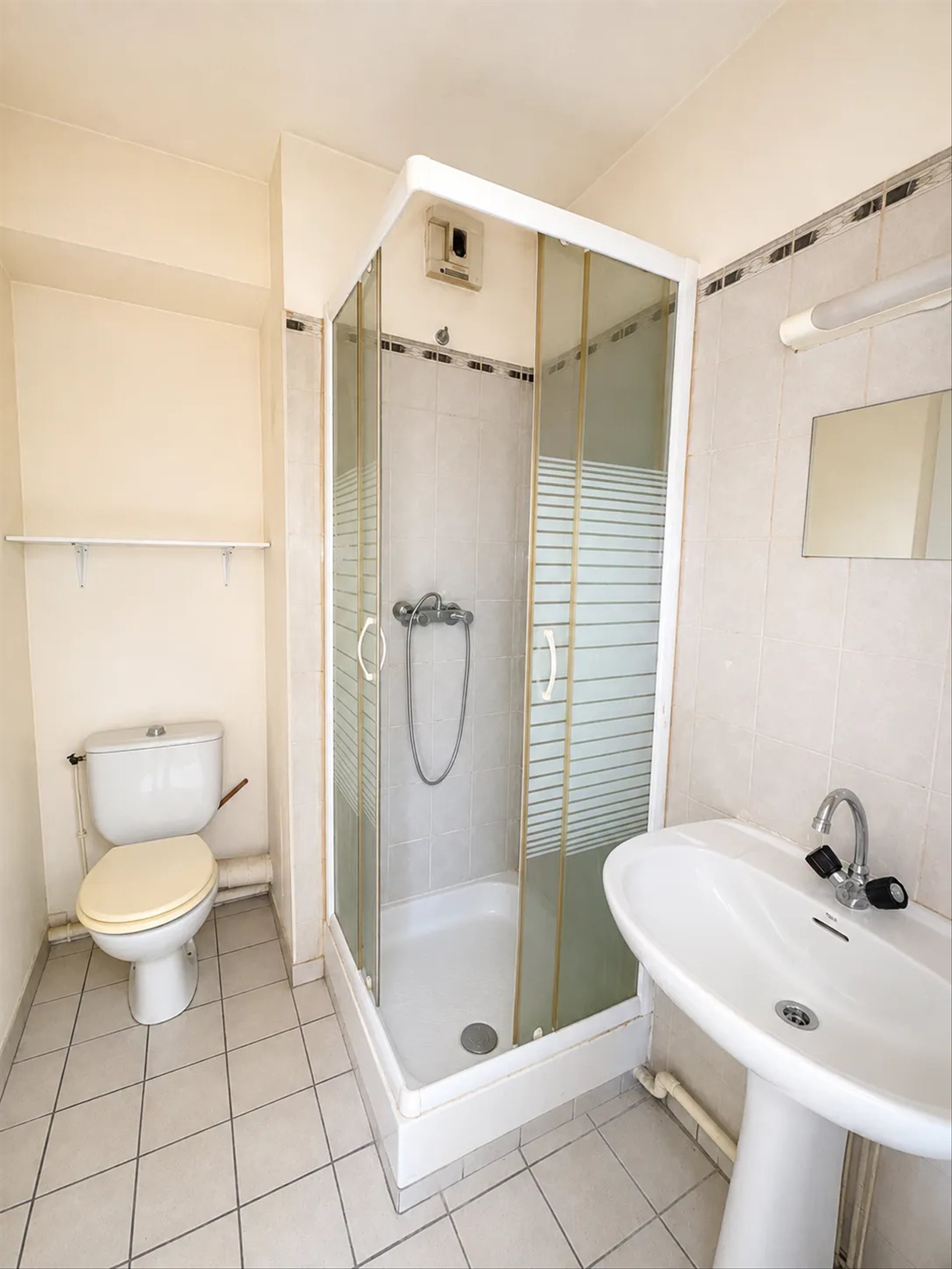 Appartement à louer, 21m², Saint-Étienne