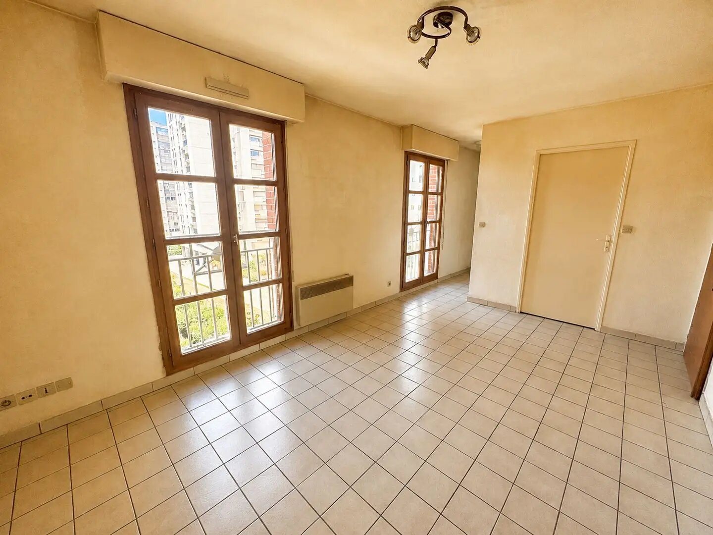 Appartement à louer, 21m², Saint-Étienne