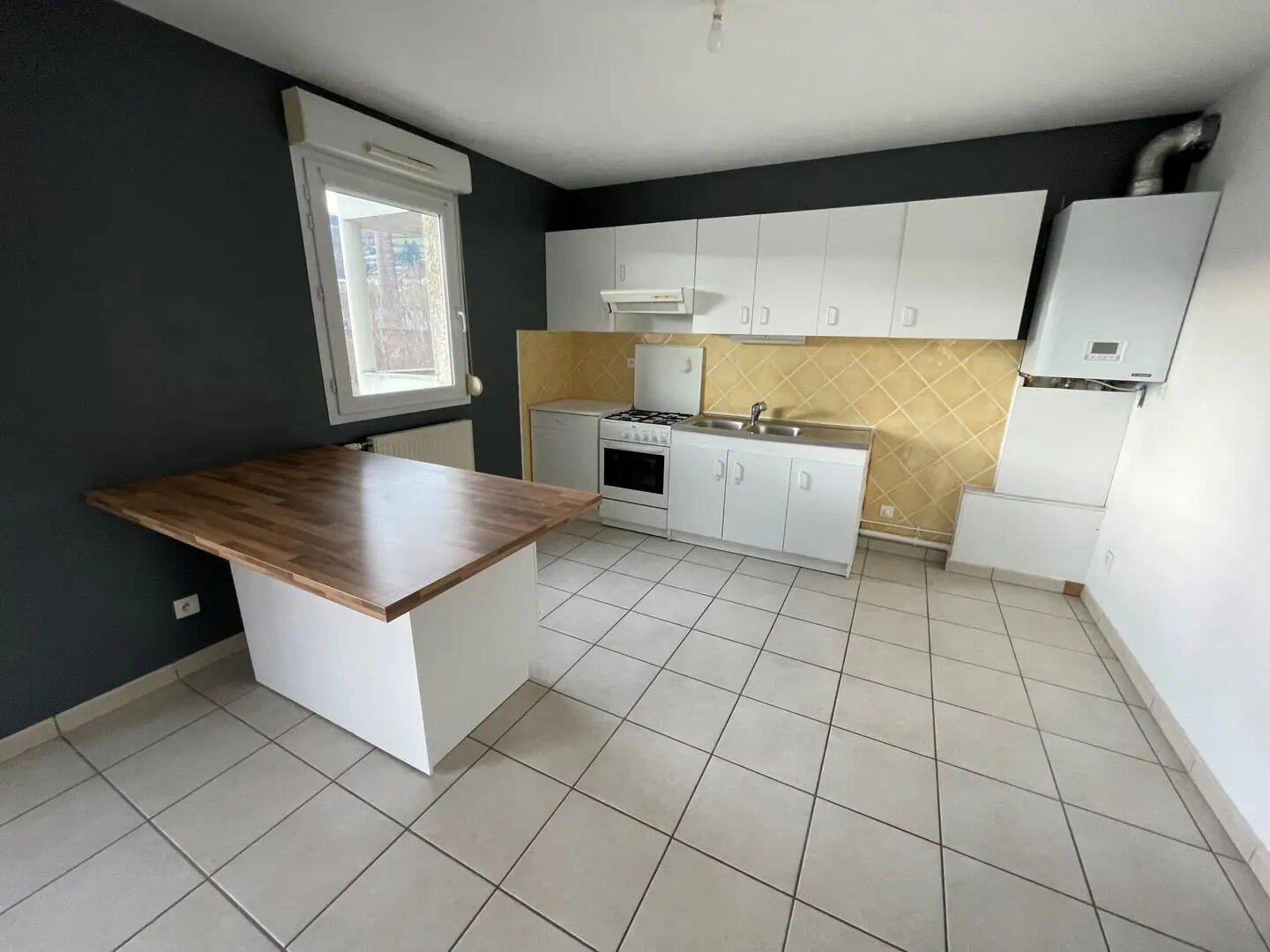 Appartement à louer, 68m², Unieux