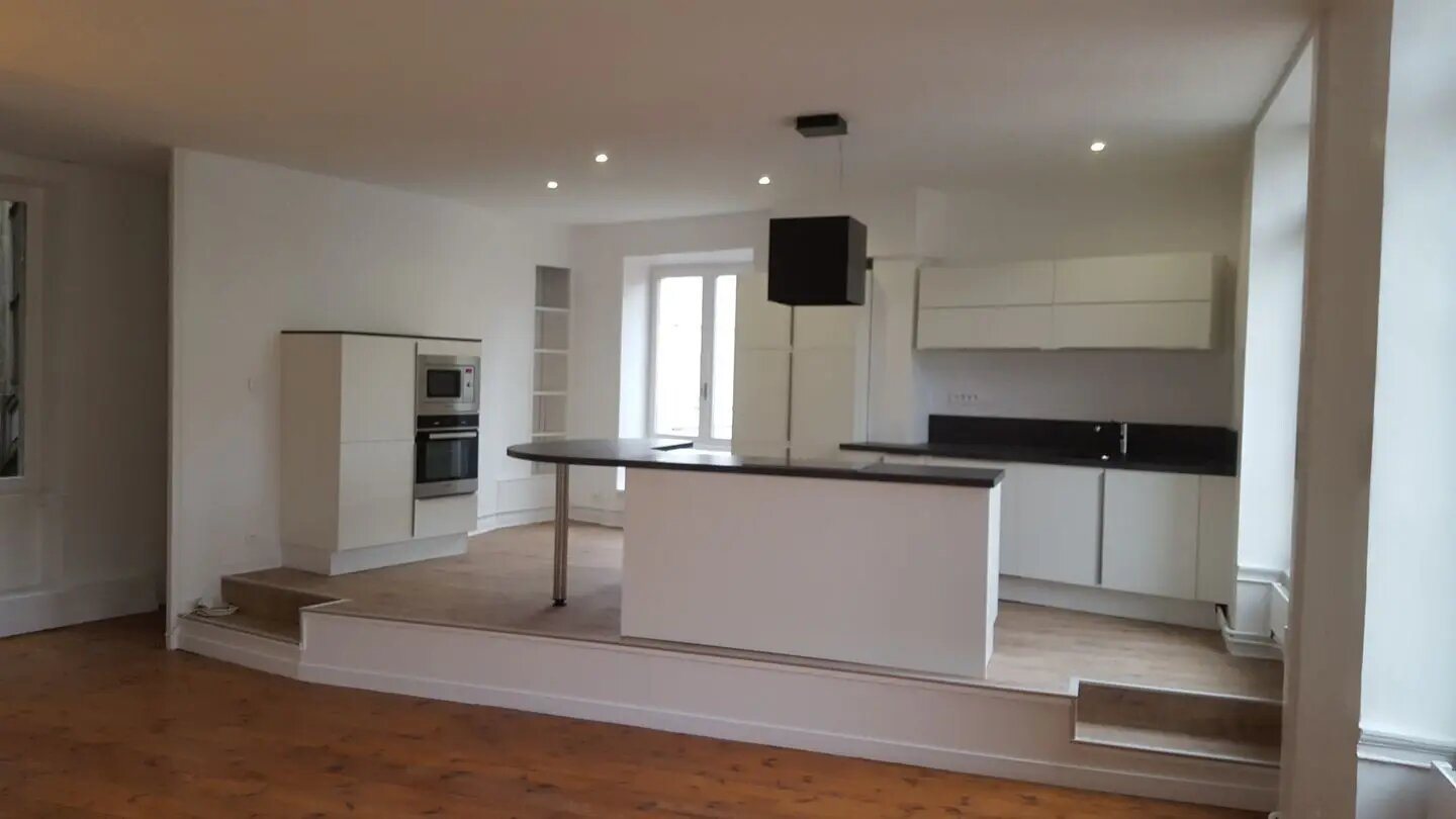Appartement à louer, 90m², Saint-Etienne