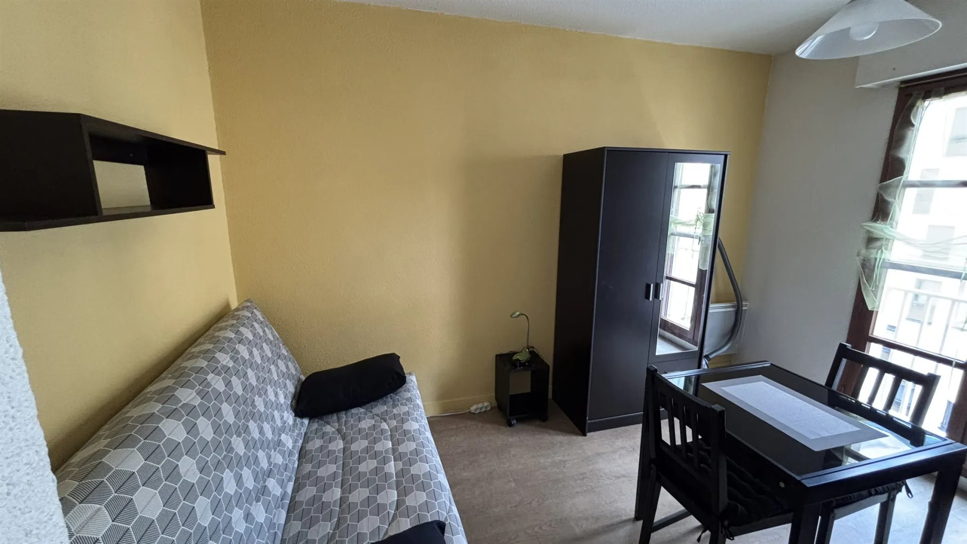 Appartement à louer, 19m², Saint-Etienne