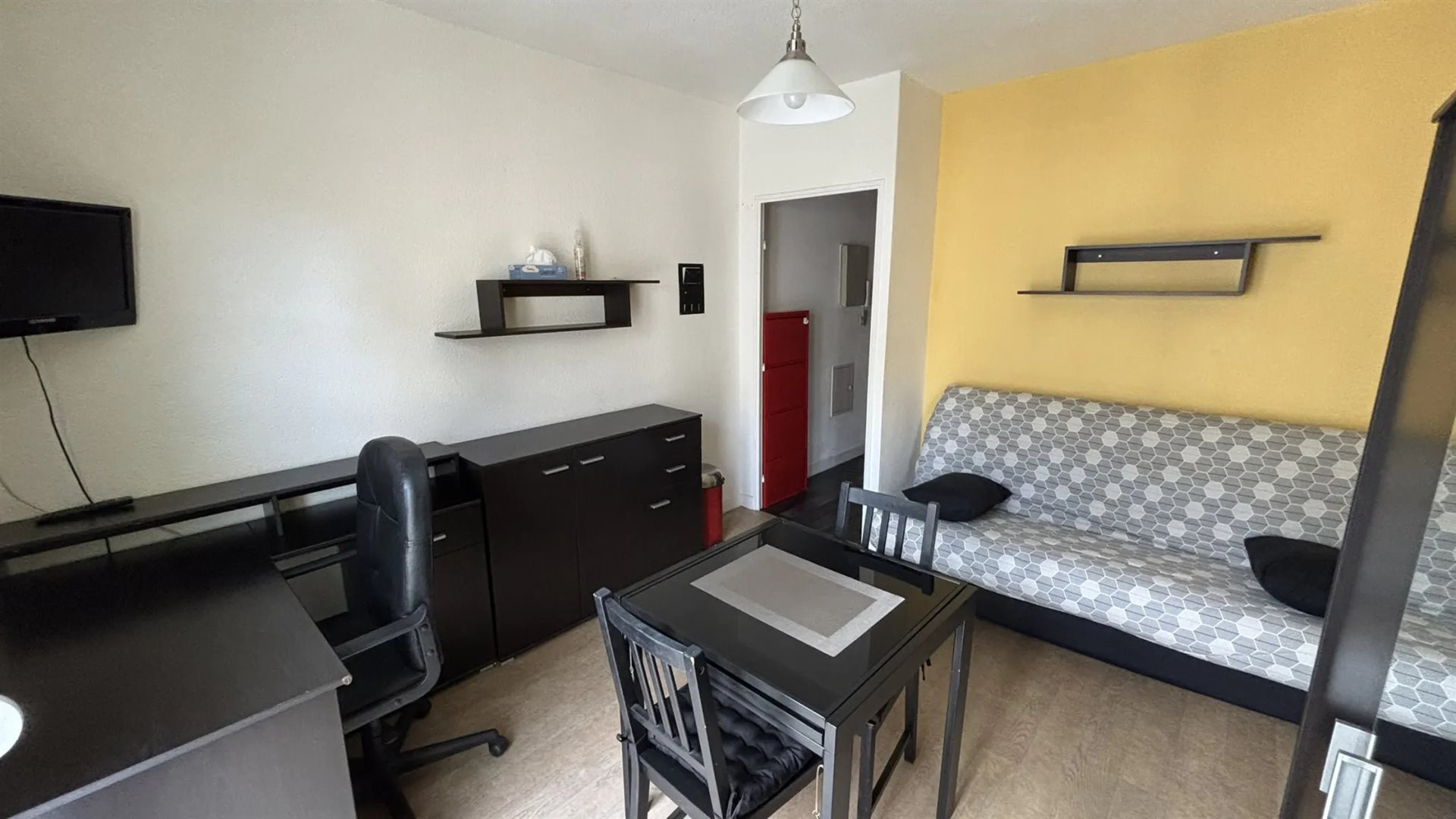 Appartement à louer, 19m², Saint-Etienne