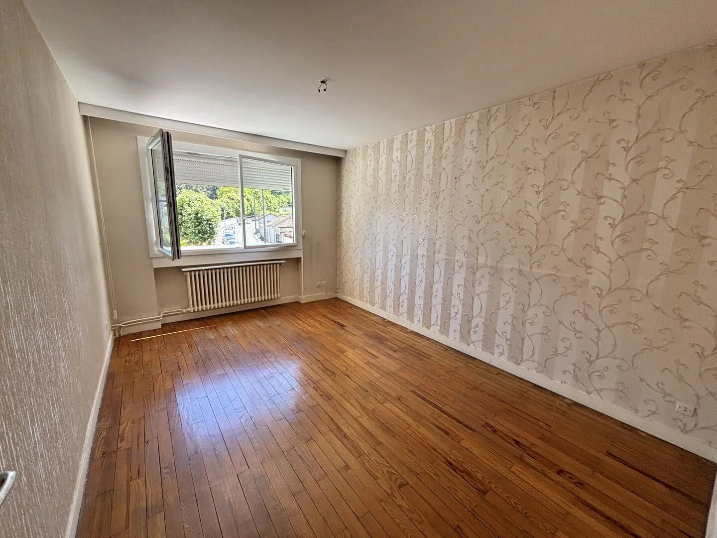 Appartement à louer, 43m², Saint-Etienne