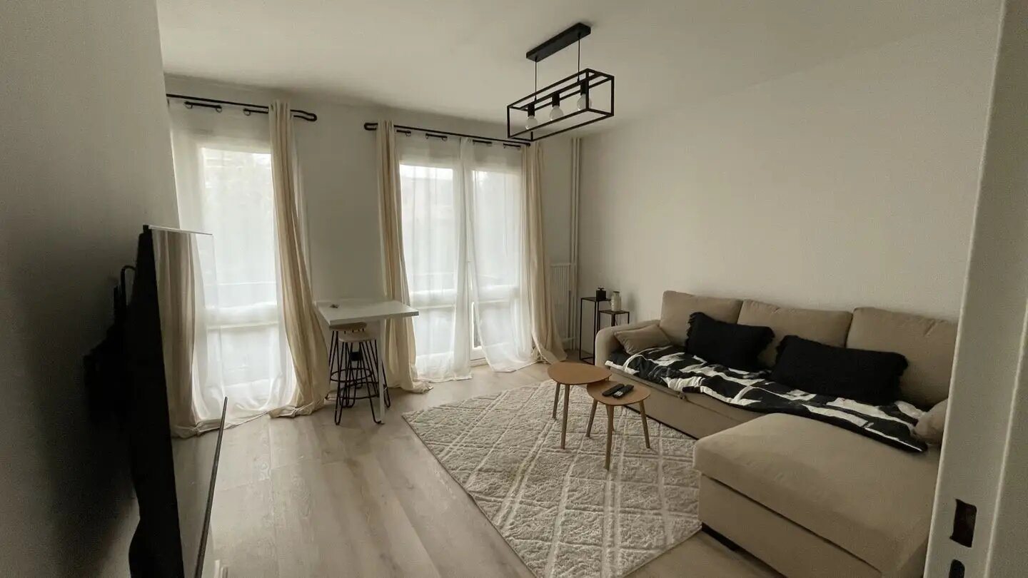 Appartement à louer, 27m², Saint-Etienne
