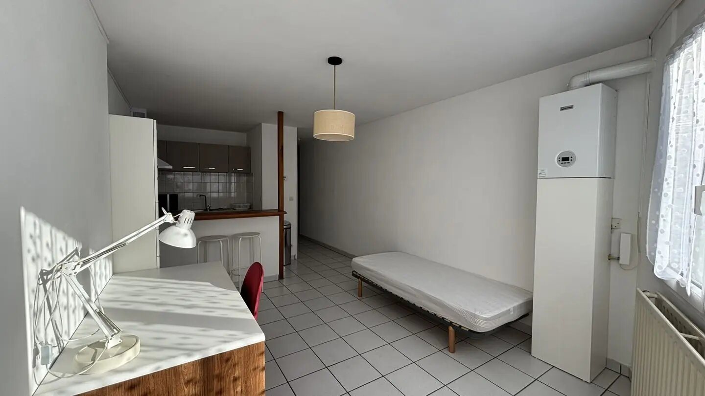 Appartement à louer, 30m², Saint-Etienne