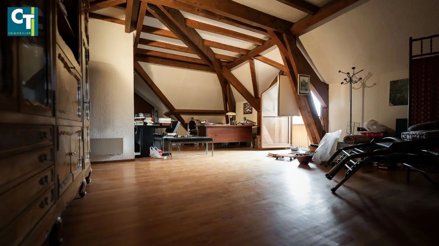 Maison à vendre, 414m², L'Etrat