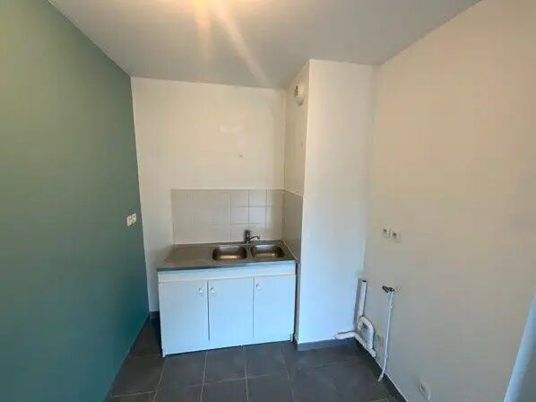 Appartement à louer, 46m², L'Etrat