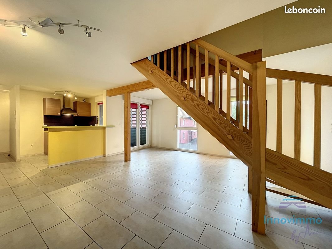 Appartement à louer, 84m², Still