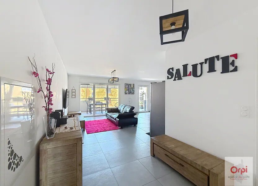 Appartement à louer, 93m², Ajaccio
