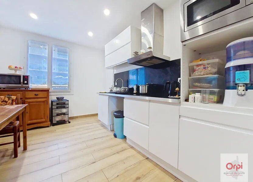 Appartement à louer, 103m², Ajaccio