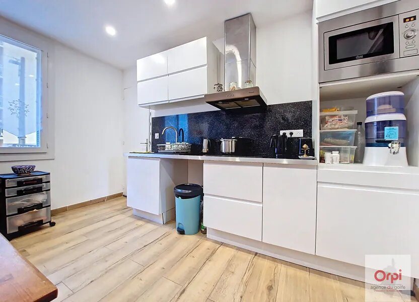 Appartement à louer, 103m², Ajaccio