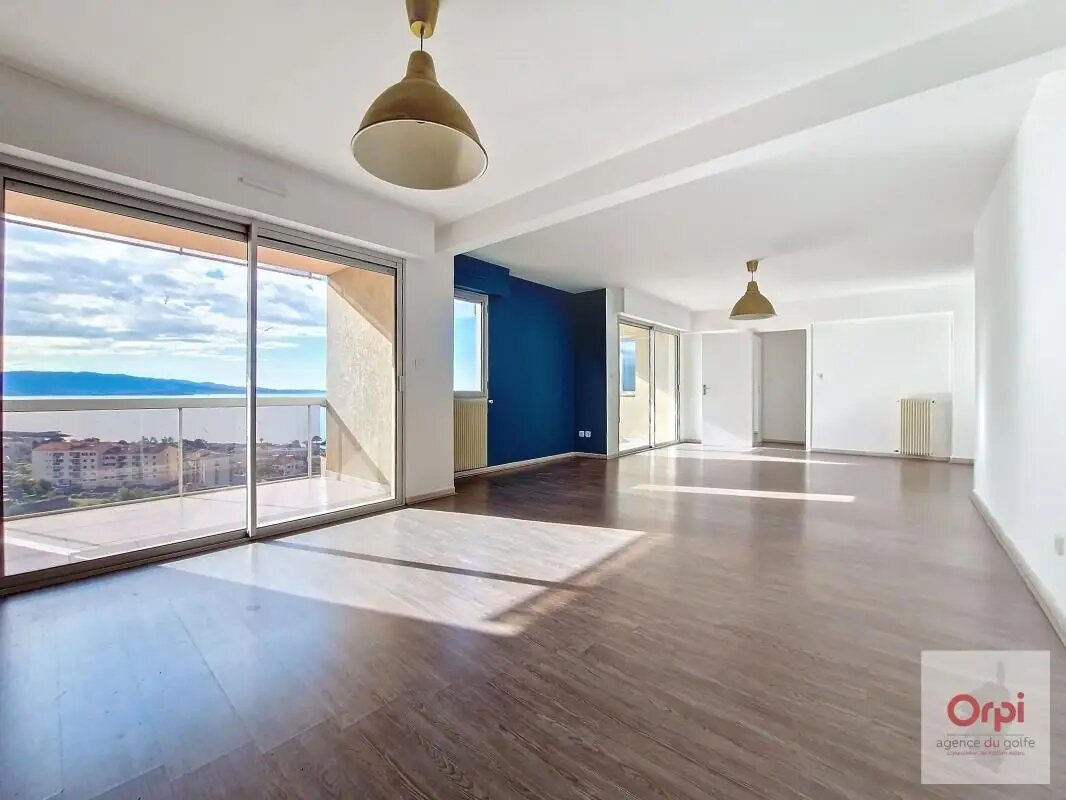 Appartement à louer, 103m², Ajaccio