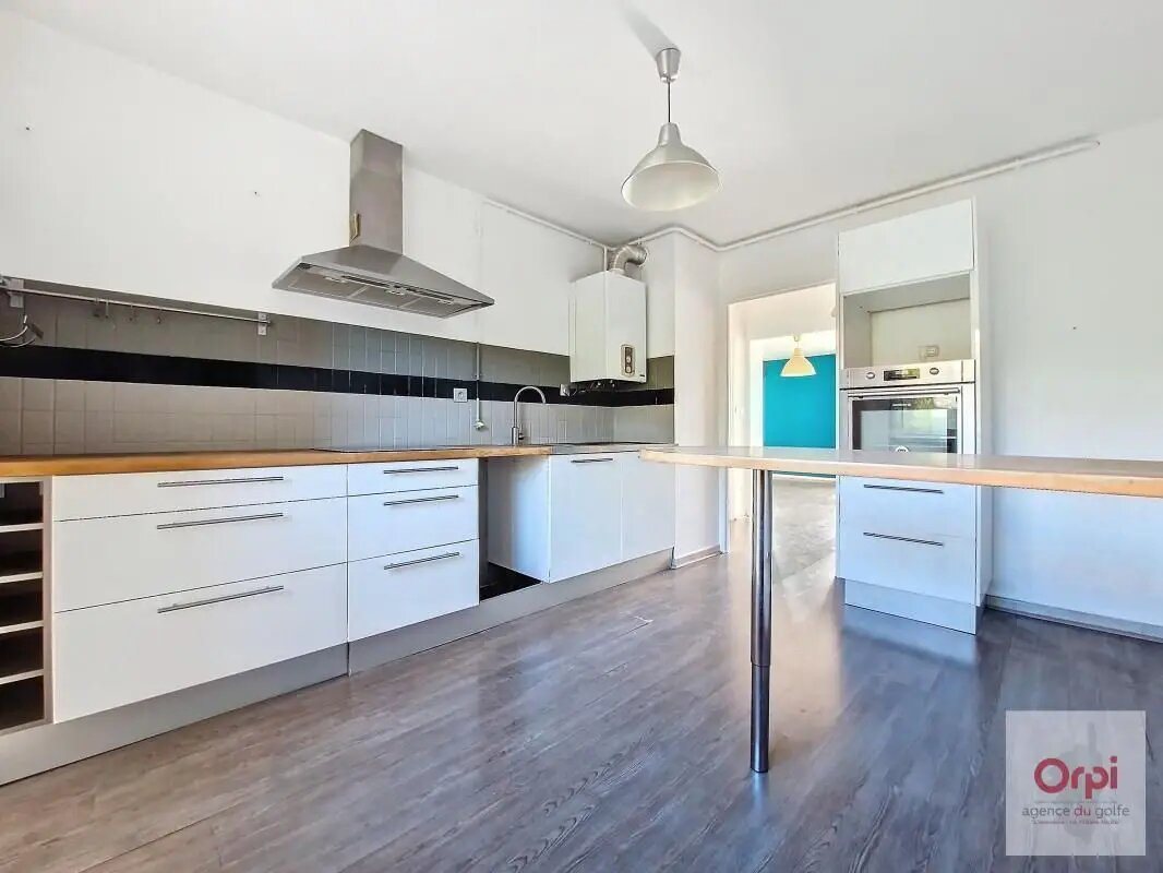 Appartement à louer, 103m², Ajaccio