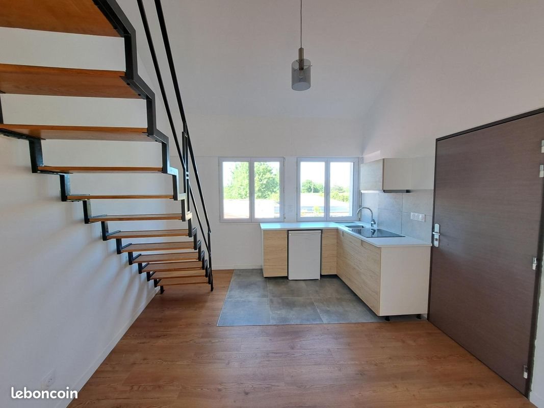 Appartement à louer, 47m², Fargues-Saint-Hilaire