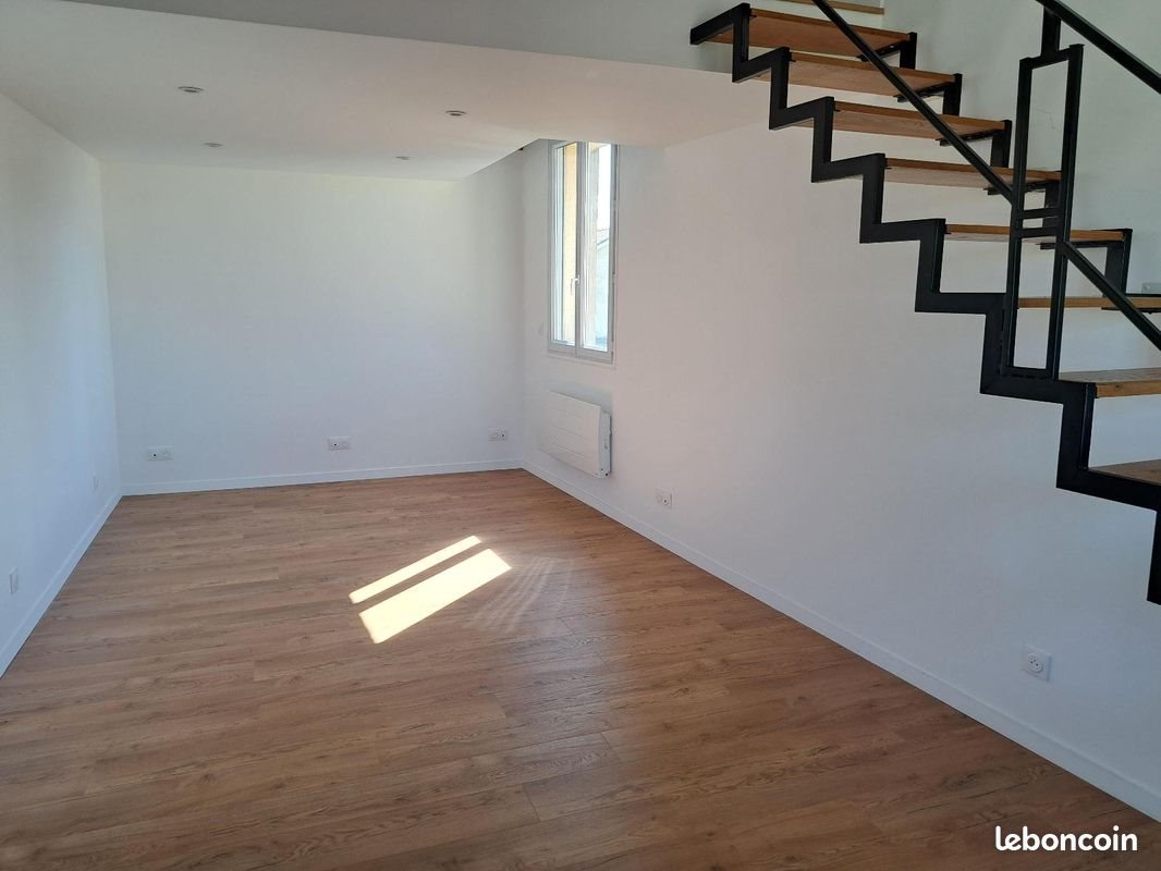 Appartement à louer, 47m², Fargues-Saint-Hilaire