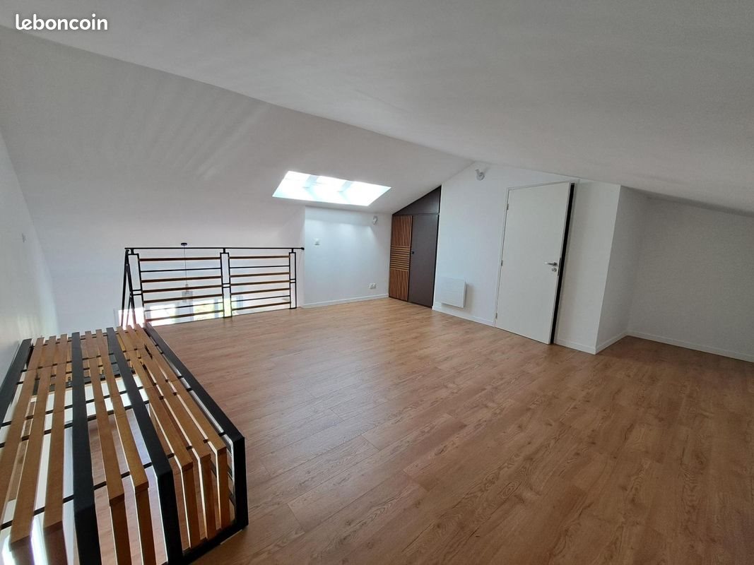Appartement à louer, 47m², Fargues-Saint-Hilaire