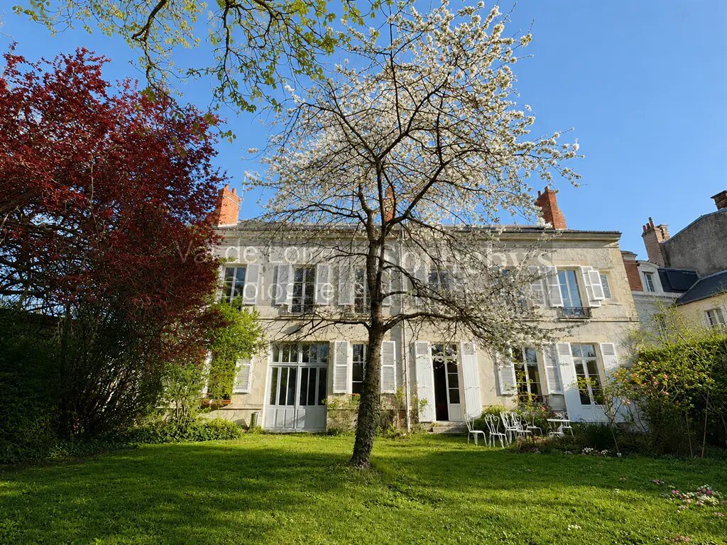Maison à vendre, 414m², Orléans
