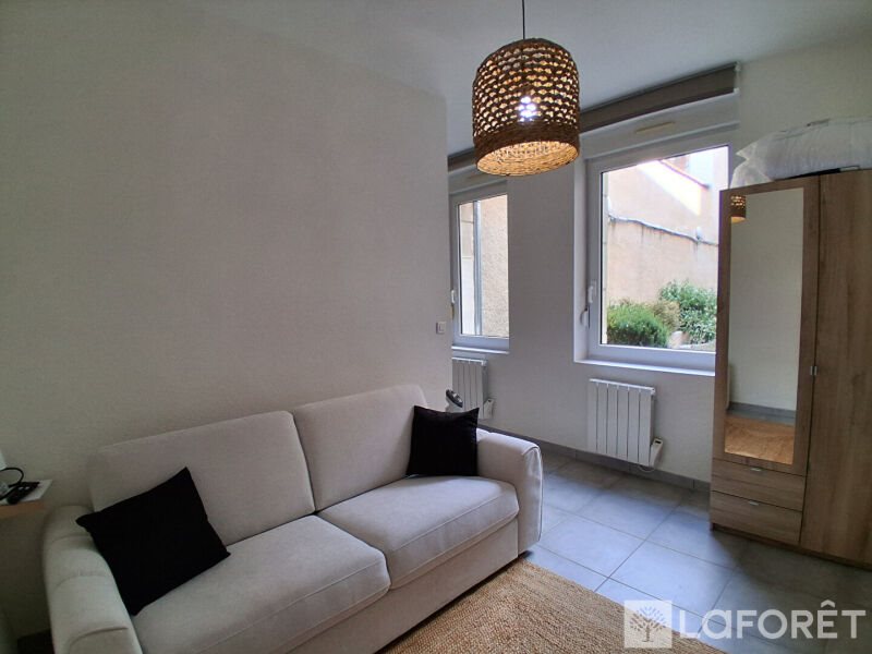 Appartement à louer, 25m², Reims