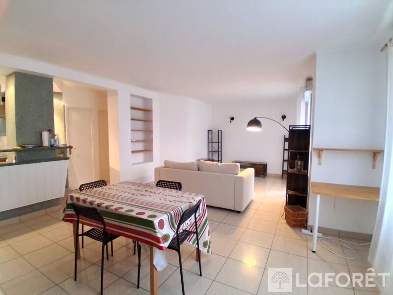 Appartement à louer, 56m², Reims