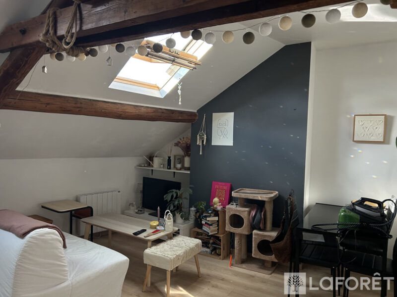 Appartement à louer, 26m², Epernay