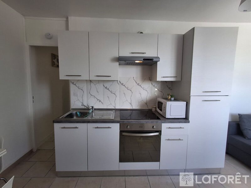 Appartement à louer, 28m², Reims