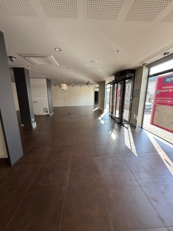 Maison à louer, 177m², Lanester