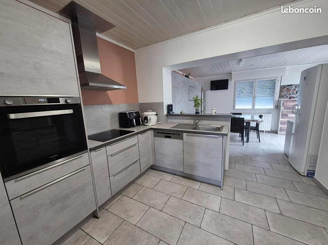 Maison à vendre, 154m², Nivelle