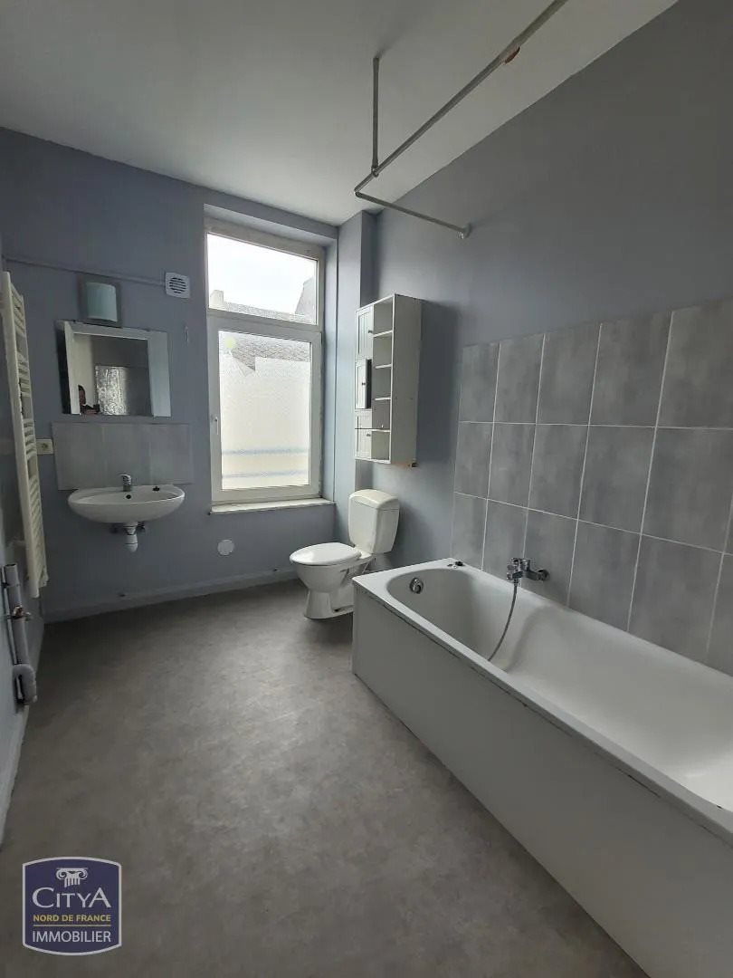 Appartement à louer, 55m², Hautmont