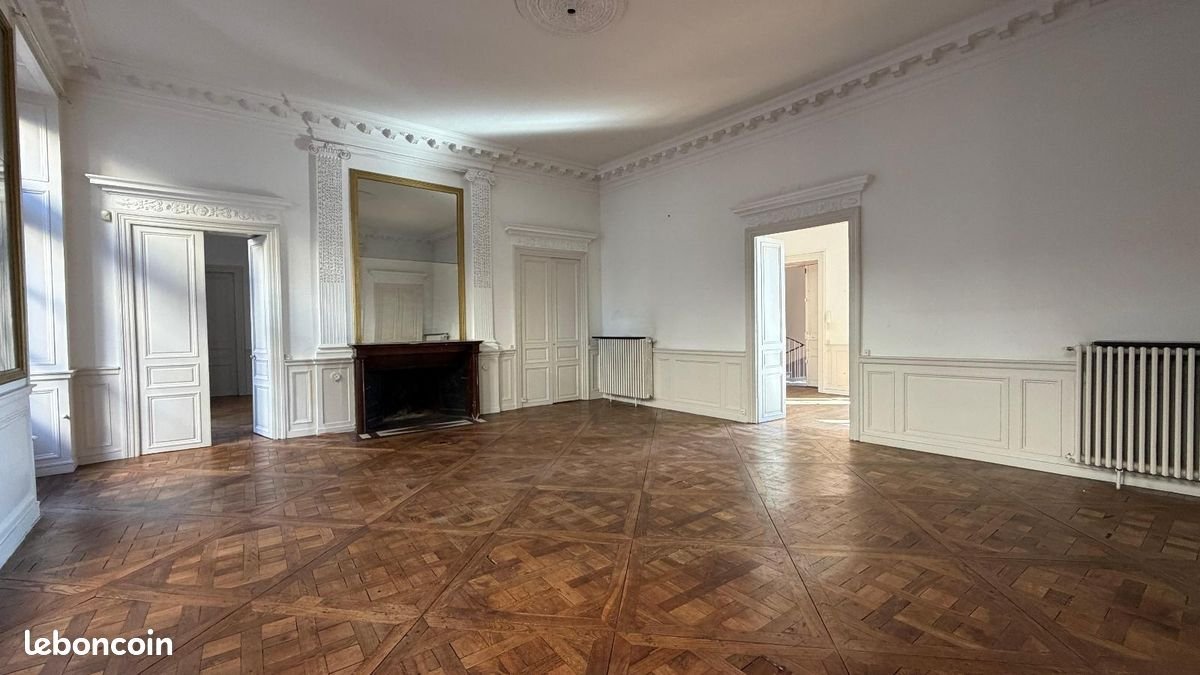 Appartement à louer, 247m², Clermont-Ferrand