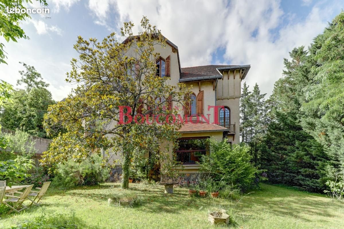 Maison à vendre, 350m², Clermont-Ferrand