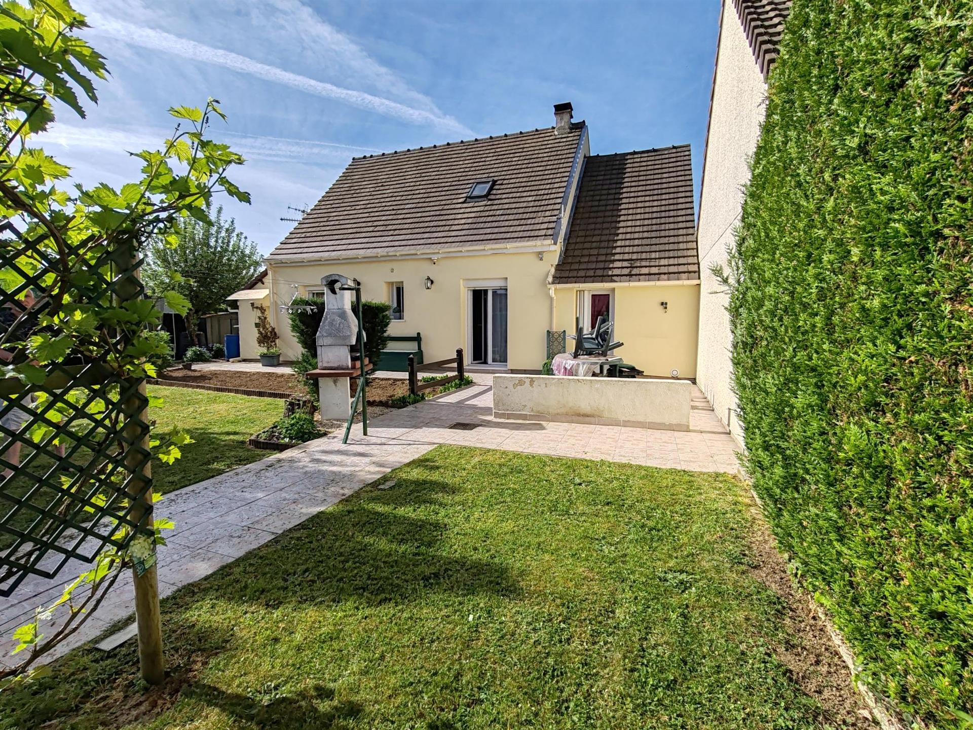 Maison à vendre, 96m², Villers-Cotterêts