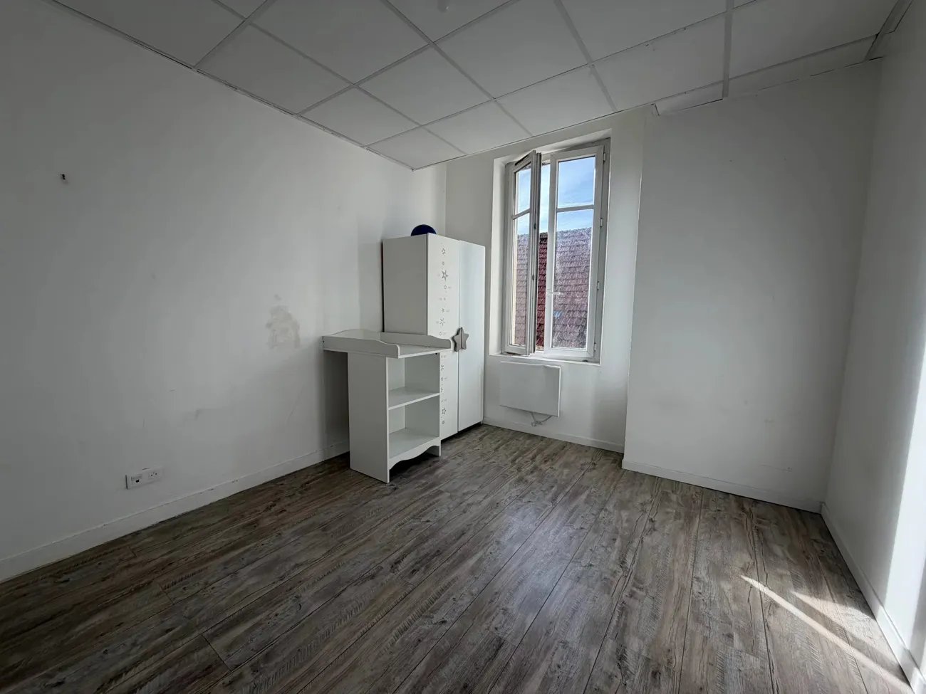 Appartement à louer, NaNm², Neuilly-Saint-Front
