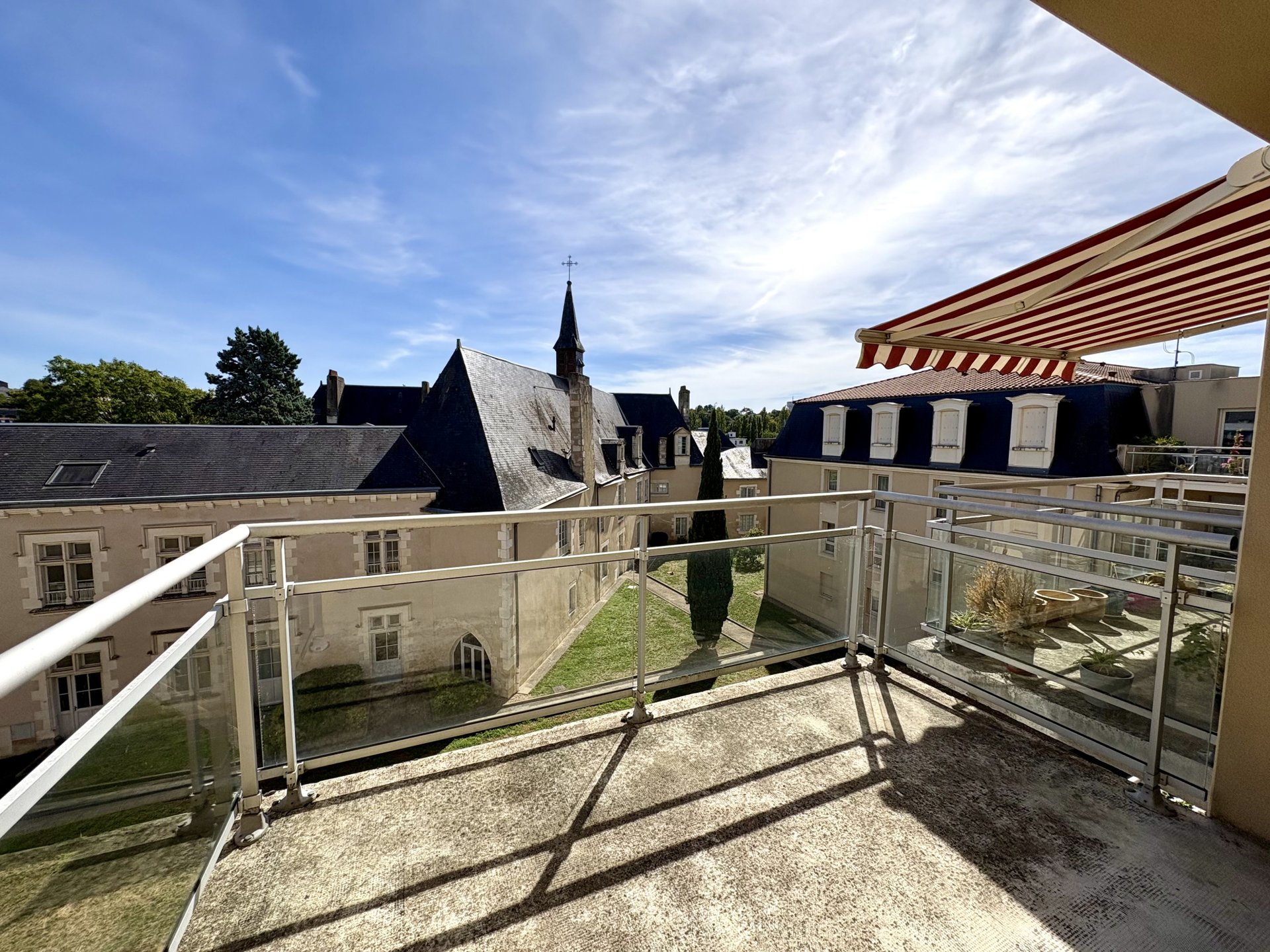 Appartement à louer, 100m², Poitiers