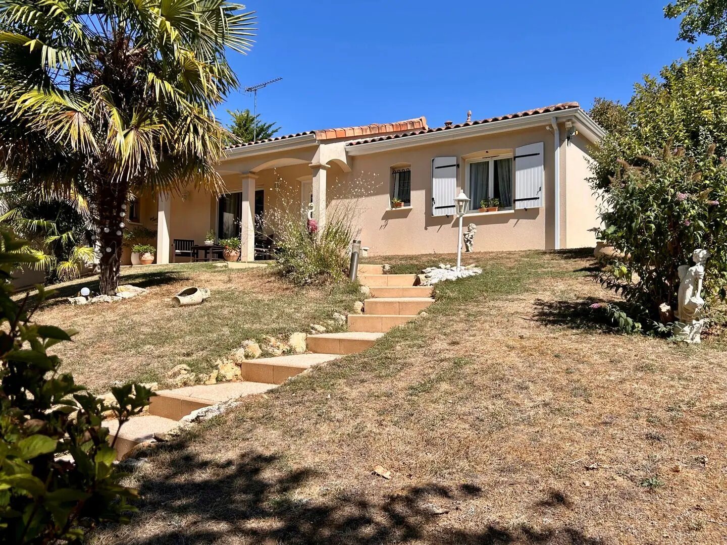 Maison à vendre, 146m², Montamisé