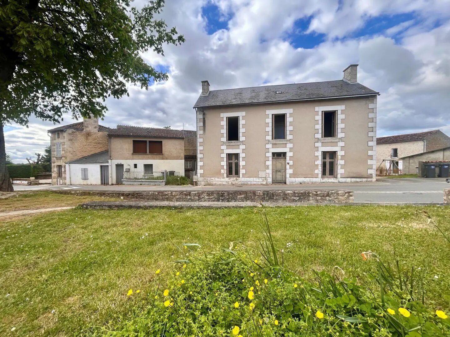 Maison à vendre, 222m², Montamisé