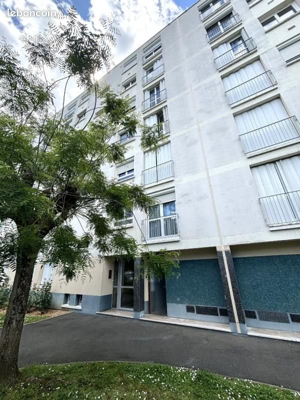 Appartement à louer, 59m², Orléans