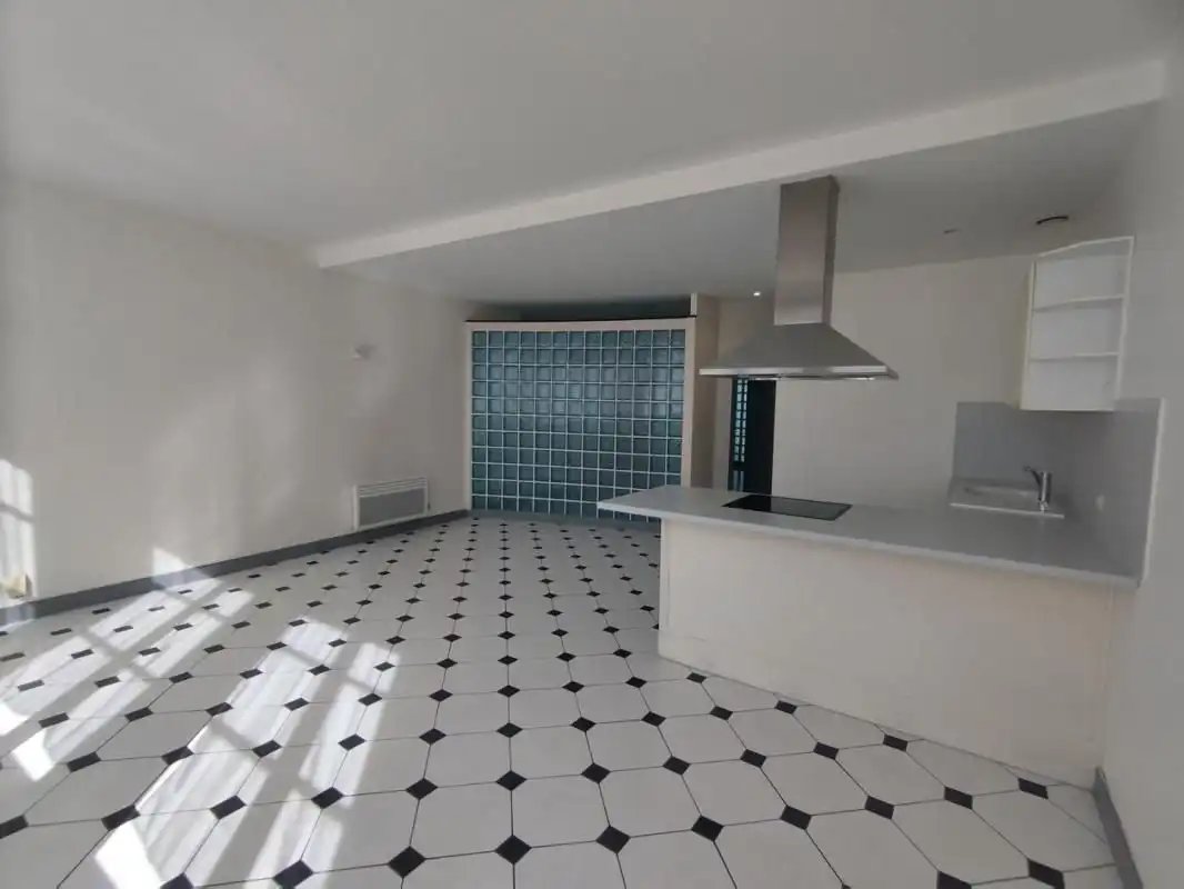 Appartement à louer, 53m², Orléans
