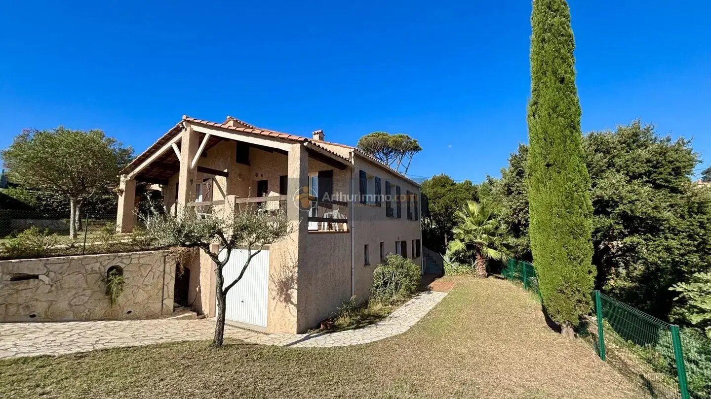 Maison à vendre, 126m², Fréjus