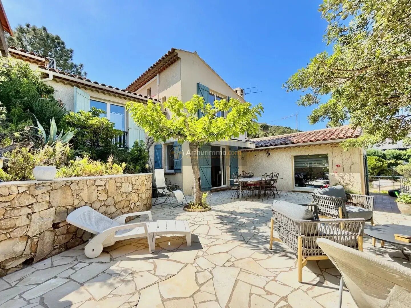 Maison à vendre, 246m², Roquebrune-sur-Argens