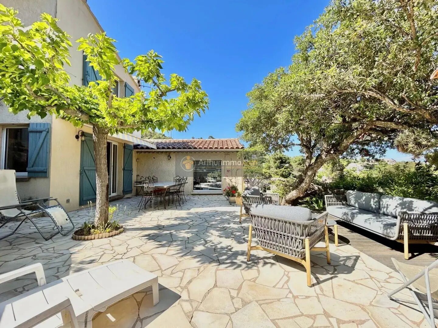 Maison à vendre, 246m², Roquebrune-sur-Argens
