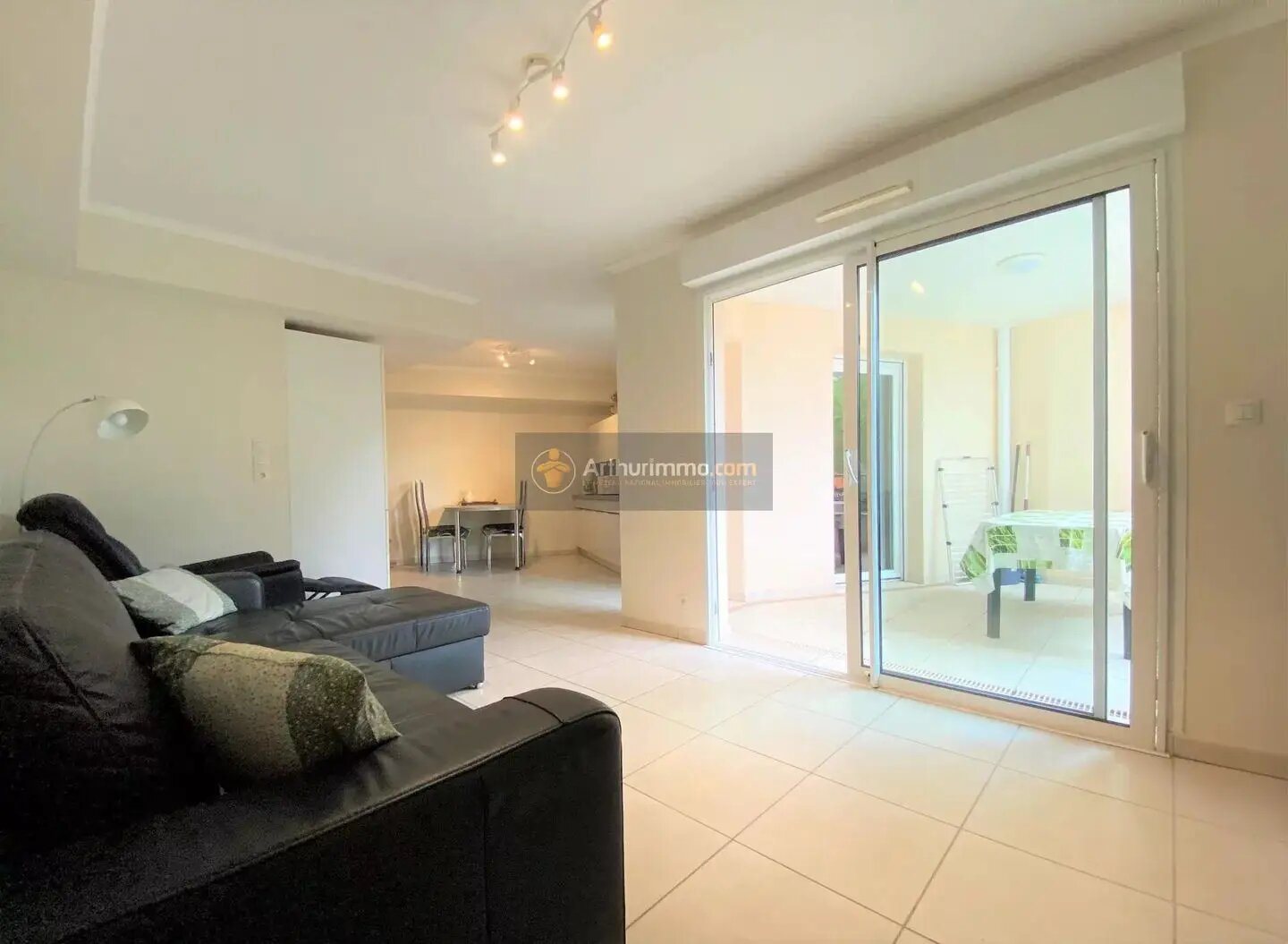 Appartement à vendre, 61m², Fréjus